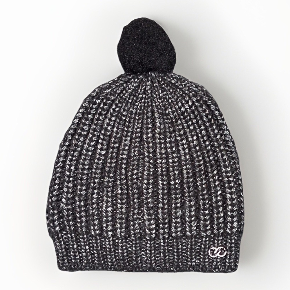 Cuddl Duds Womens Metallic Knit Beanie Pom Pom Hat Charcoal Silver‎ RN 104141